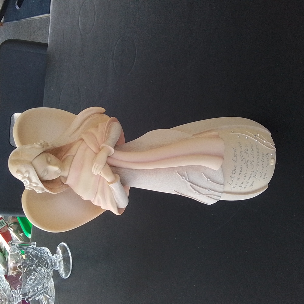 Angel with verse